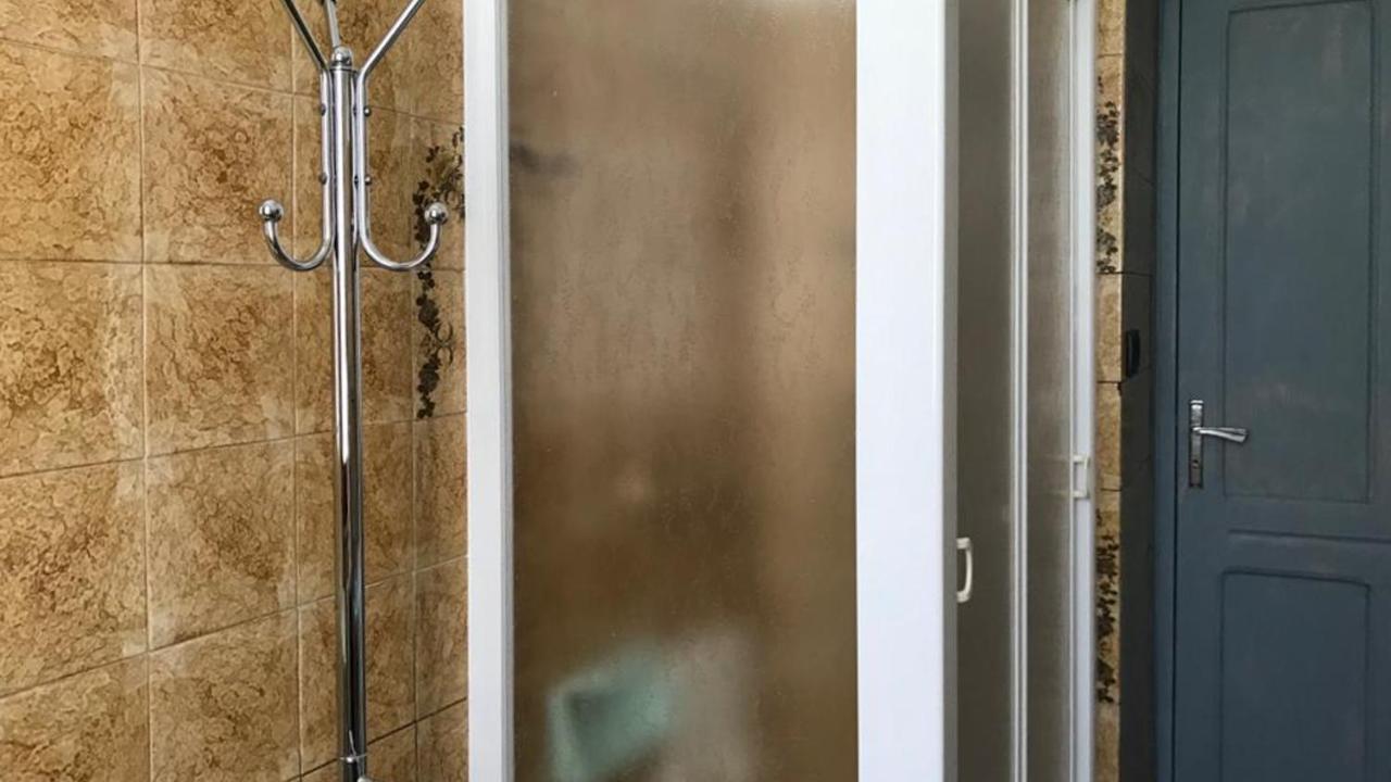 Casa Vacanze Zarinu オルゴーゾロ エクステリア 写真