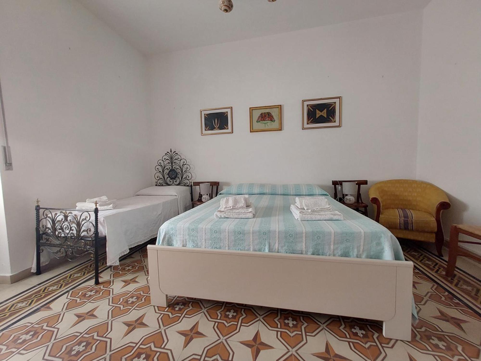 Casa Vacanze Zarinu オルゴーゾロ エクステリア 写真